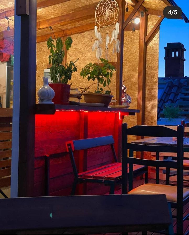 שקודר The Rooftop Hostel מראה חיצוני תמונה