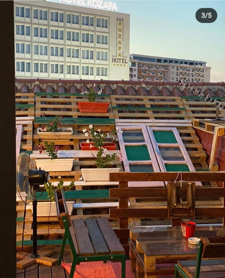 שקודר The Rooftop Hostel מראה חיצוני תמונה
