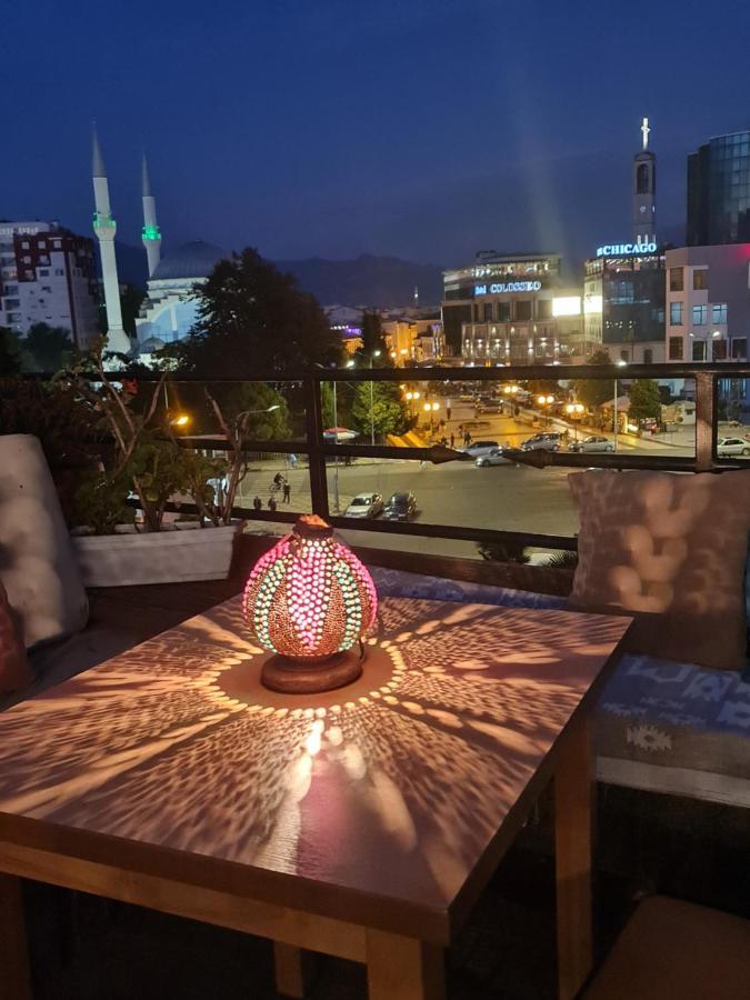 שקודר The Rooftop Hostel מראה חיצוני תמונה