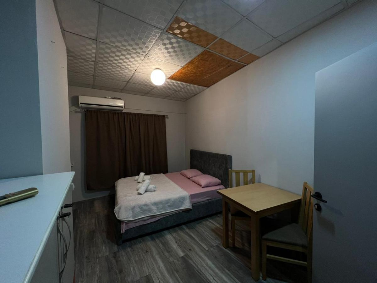 שקודר The Rooftop Hostel חדר תמונה