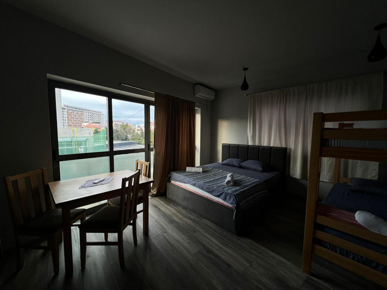 שקודר The Rooftop Hostel חדר תמונה